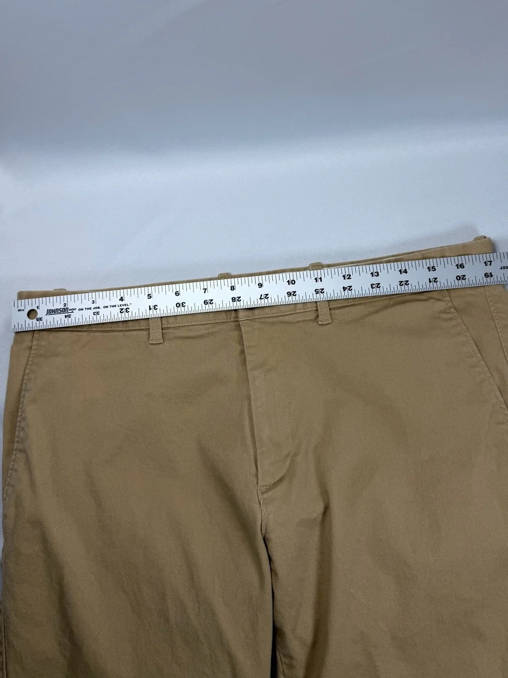 J.Crew Men’s Slim‑Fit Chino Pants | Khaki | Size 33x30
